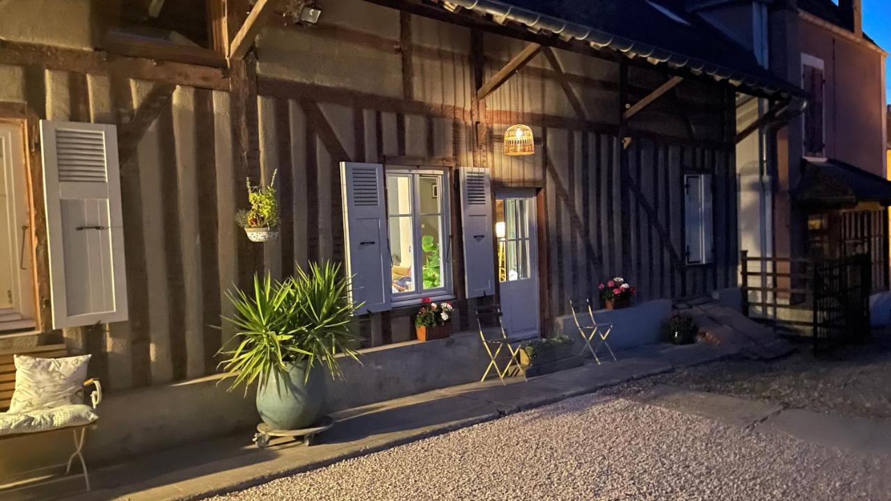 Au Charme D'Ici Hotel La Chapelle-Saint-Sauveur  Exterior photo